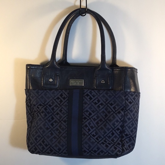 Tommy Hilfiger Handbags - 🍾🍷Navy Blue Tommy Hilfiger Bag🍷🍾